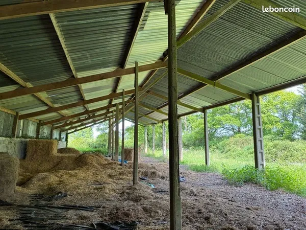 Hangar, agricole 900 m²