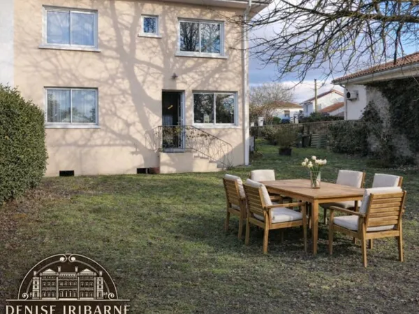 SAINT-MEDARD-EN-JALLES - MAISON FAMILIALE DE 142 M² AVEC GARAGE
