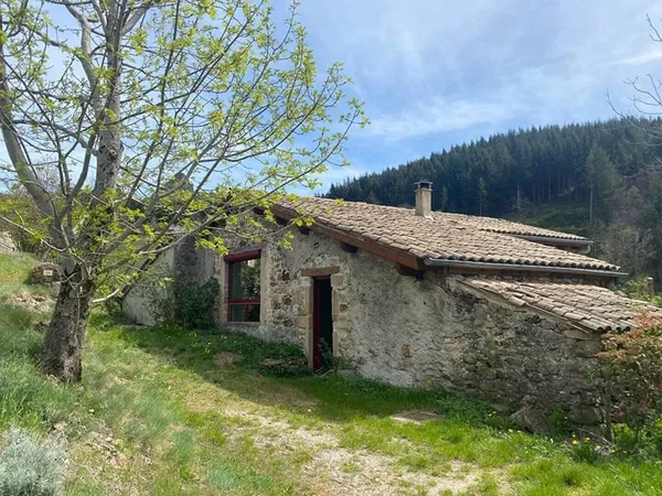 Maison de plain-pied 5 pièces 96 m²
