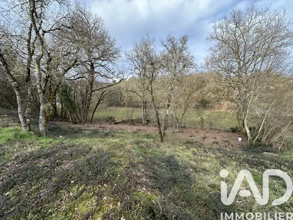 Terrain en individuel 977 m²