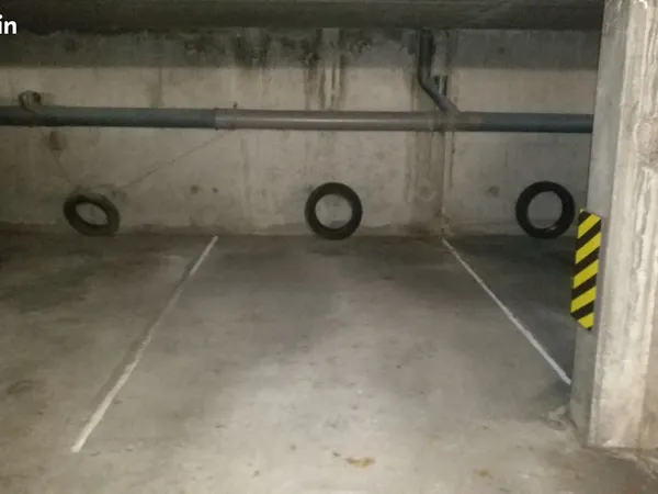Place de parking en sous-sol à louer - Garibaldi/Saxe Gambetta, Part-Dieu à 10 min