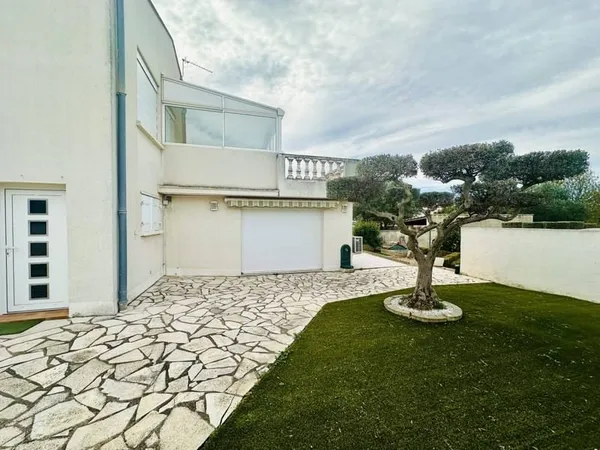 Maison 5 pièces 143 m²