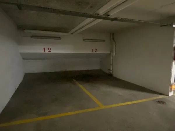 Loue parking