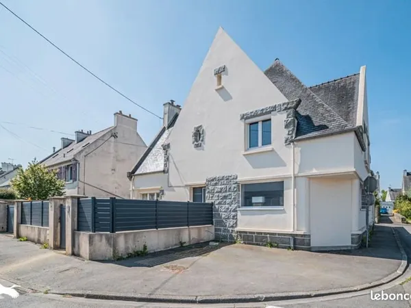 Maison 6 pièces 166 m²
