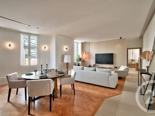 Appartement 3 pièces 89 m²