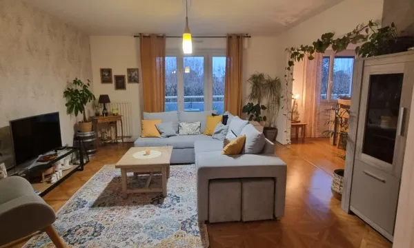 Appartement T5 - BLOIS quartier Hôpital