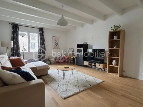 Maison 5 pièces 174 m²