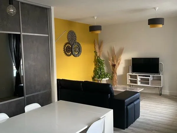 Tassin centre - T2 lumineux avec balcon dans résidence calme