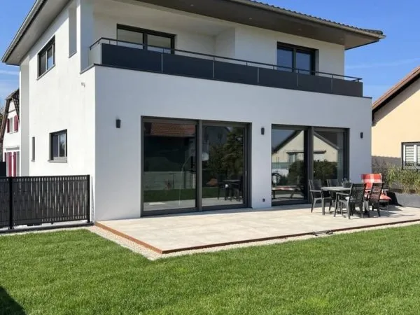Maison 6 pièces 215 m²