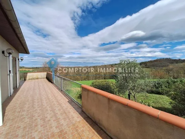 Maison 5 pièces 150 m²