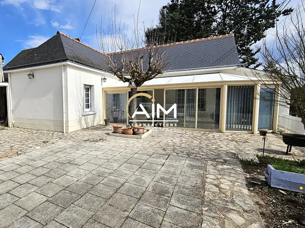 Maison de plain pied et terrain à Montlouis-sur-Loire