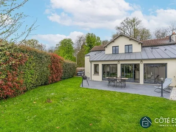 Maison 7 pièces 170 m²