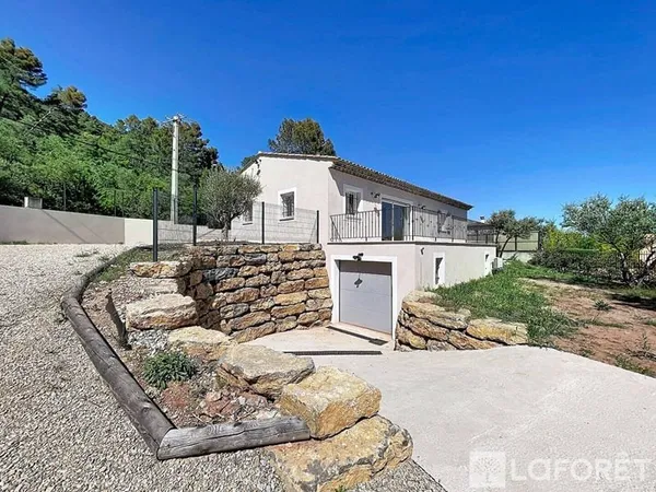 Maison de plain-pied 4 pièces 103 m²