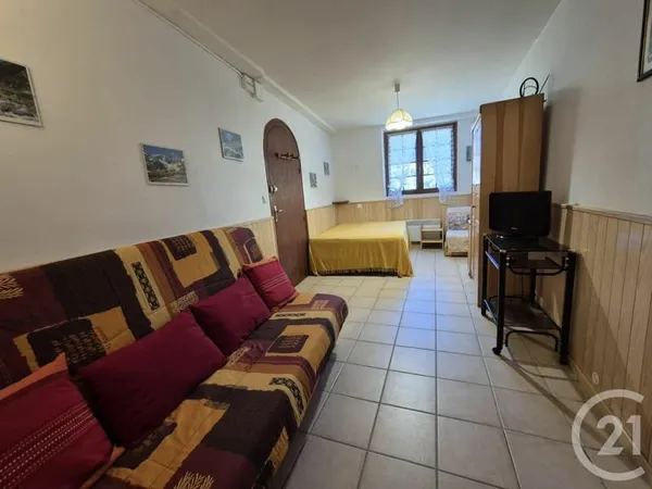 Studio 1 pièce 30 m²