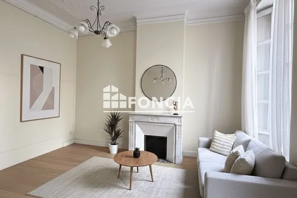 Appartement 4 pièces 93 m²