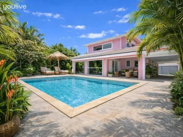 Maison 7 pièces 180 m²