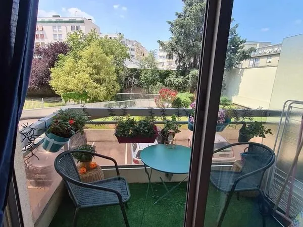 F1 + balcon + cave