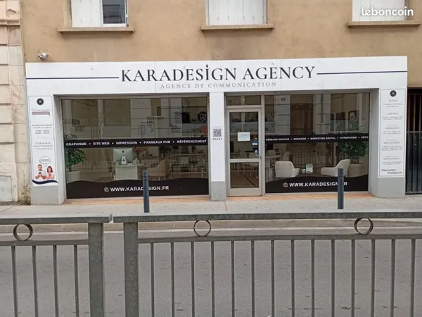 Local professionnel, bureau
