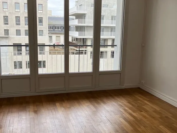 Appartement plein centre refait à neuf