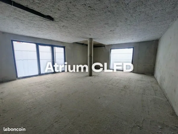 LOCAL COMMERCIAL 45 m² CLERMONT FERRAND