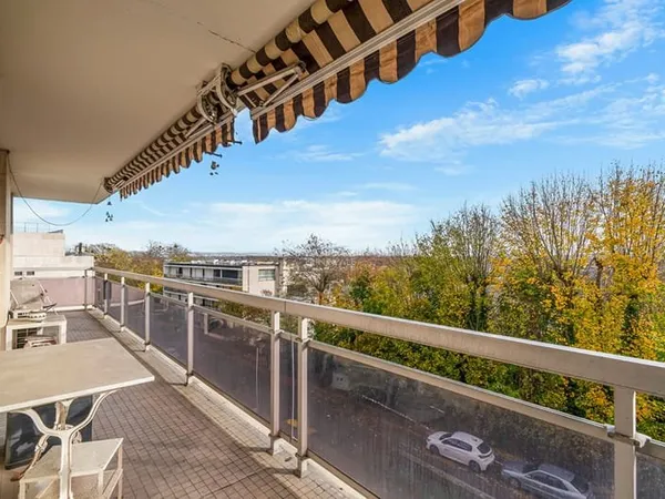 Appartement Le Pecq 5 pièce(s) 95.61 m2