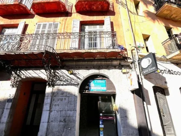 Immeuble commercial 31 m²