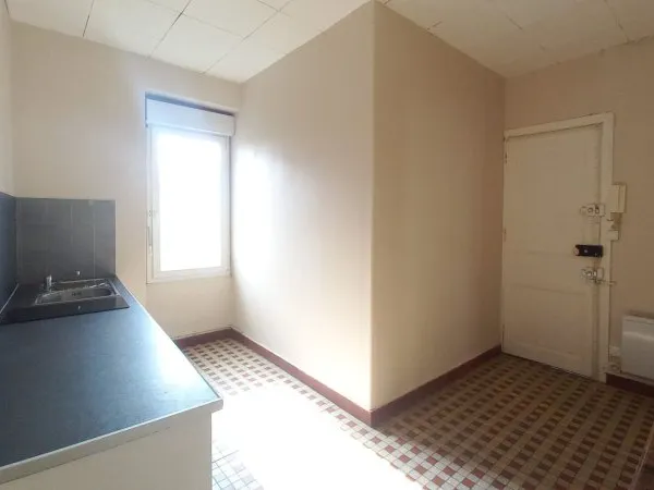 Appartement type 1 entre Canclaux et Mellinet