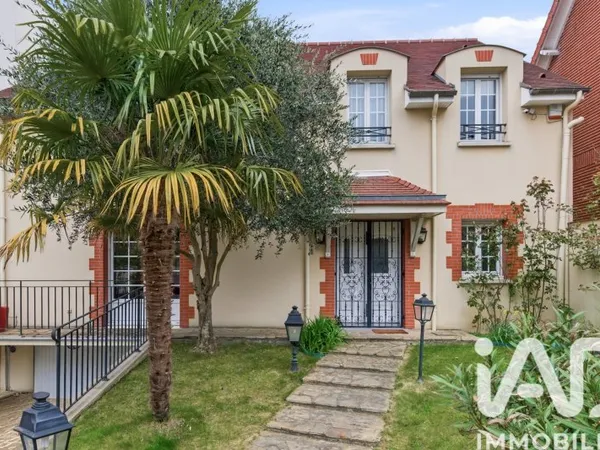 Maison 7 pièces 148 m²