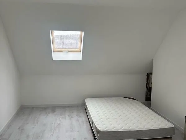 Collocation chambre disponible