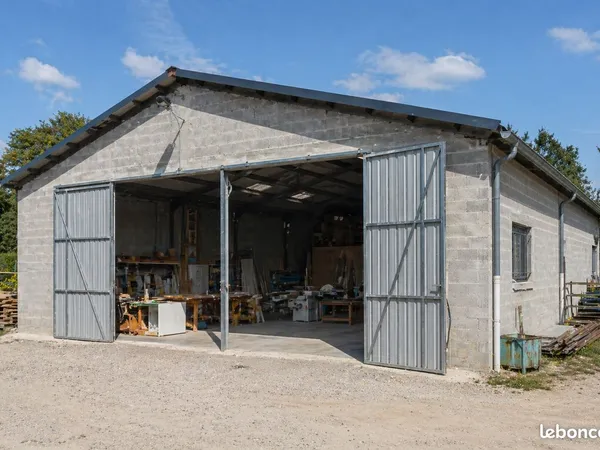 A louer Atelier