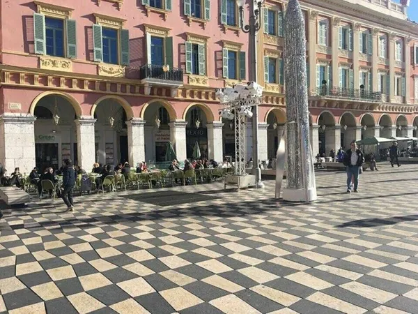 Local commercial 63 m²