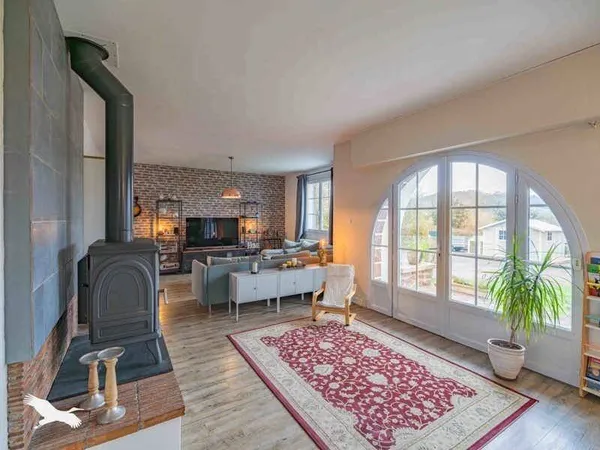 Maison 6 pièces 148 m²