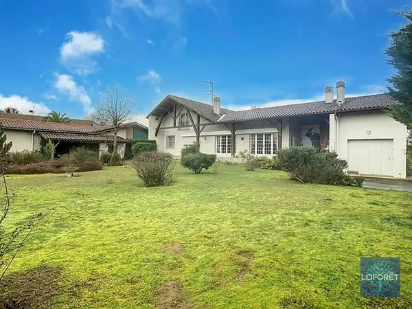 Maison 7 pièces secteur Grand Dax