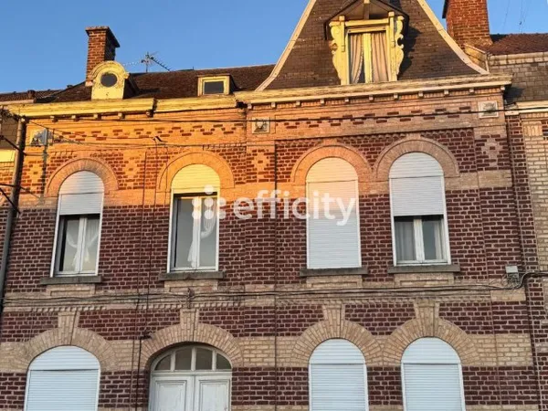 Maison 12 pièces 219 m²