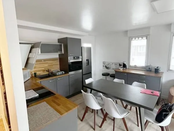 Appartement 4 pièces 95 m²