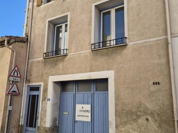 Grande maison de village Maury