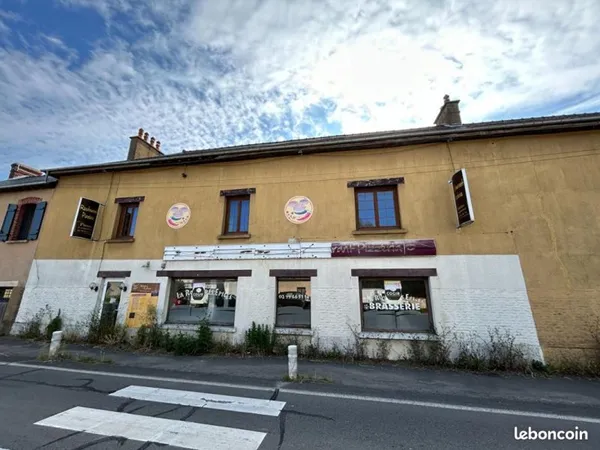 Local commercial 530 m²