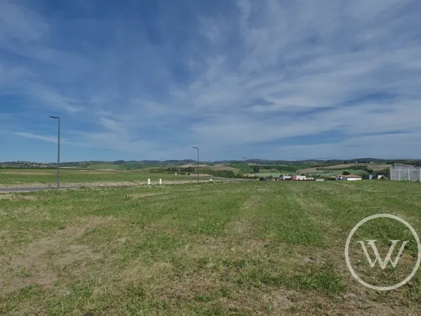 Terrains constructibles (1453 m²-1628 m²)- Bram