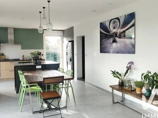 Maison 7 pièces 170 m²