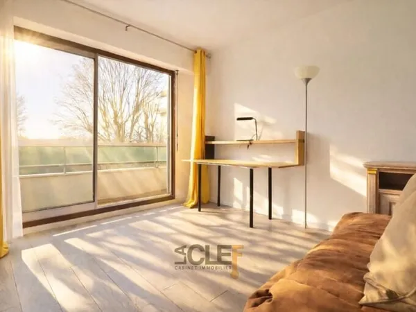 Appartement Très grand T1 avec double balcon