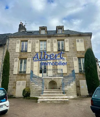 Propriété 4 pièces 193 m²