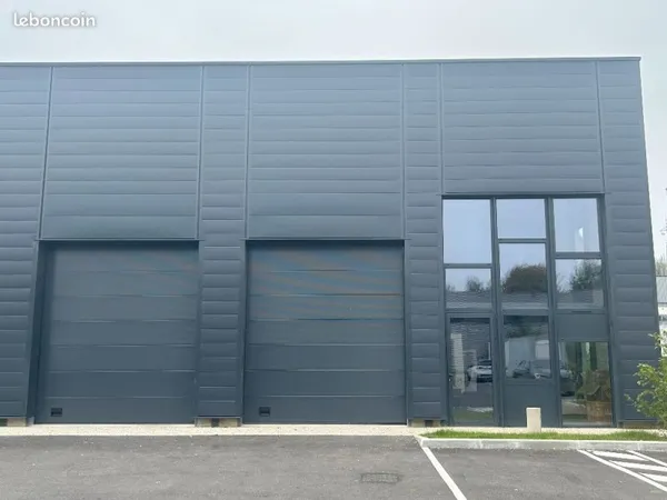 Local 301 m²