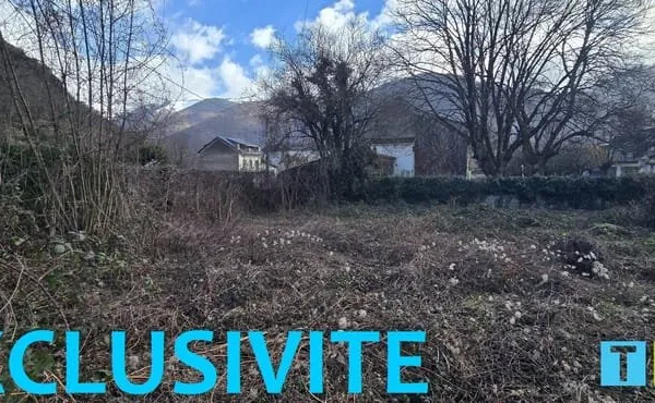 Terrain à bâtir Vente Bagnères-de-Luchon  517m² 67000€