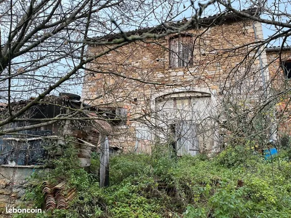 Bâtiment 1 pièce 125 m²