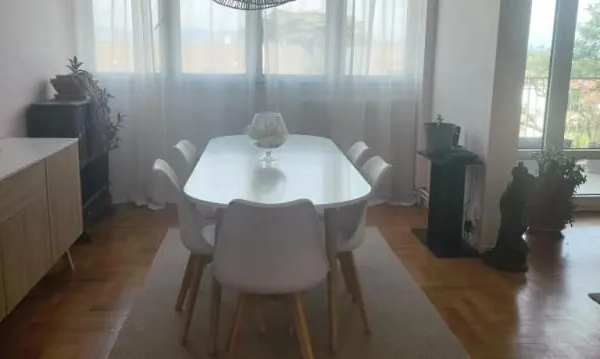 Chambre 1 pièce 12 m²