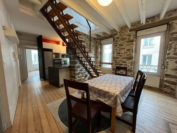 Duplex 5 pièces 112 m²