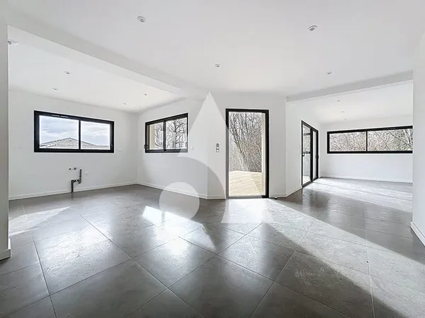 Maison 5 pièces 120 m² La Rochette (05000) !