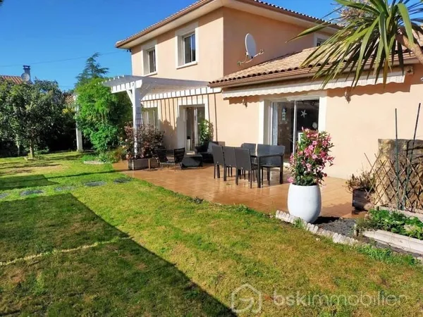 Maison 6 pièces 167 m²
