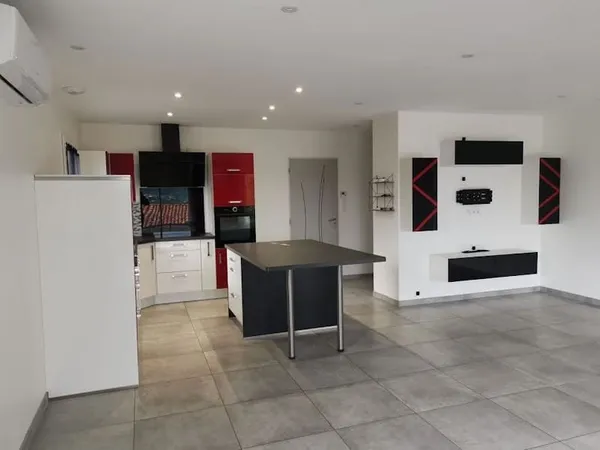 Maison 5 pièces 100 m²