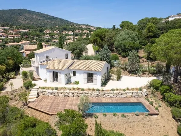 Villa 6 pièces 150 m²